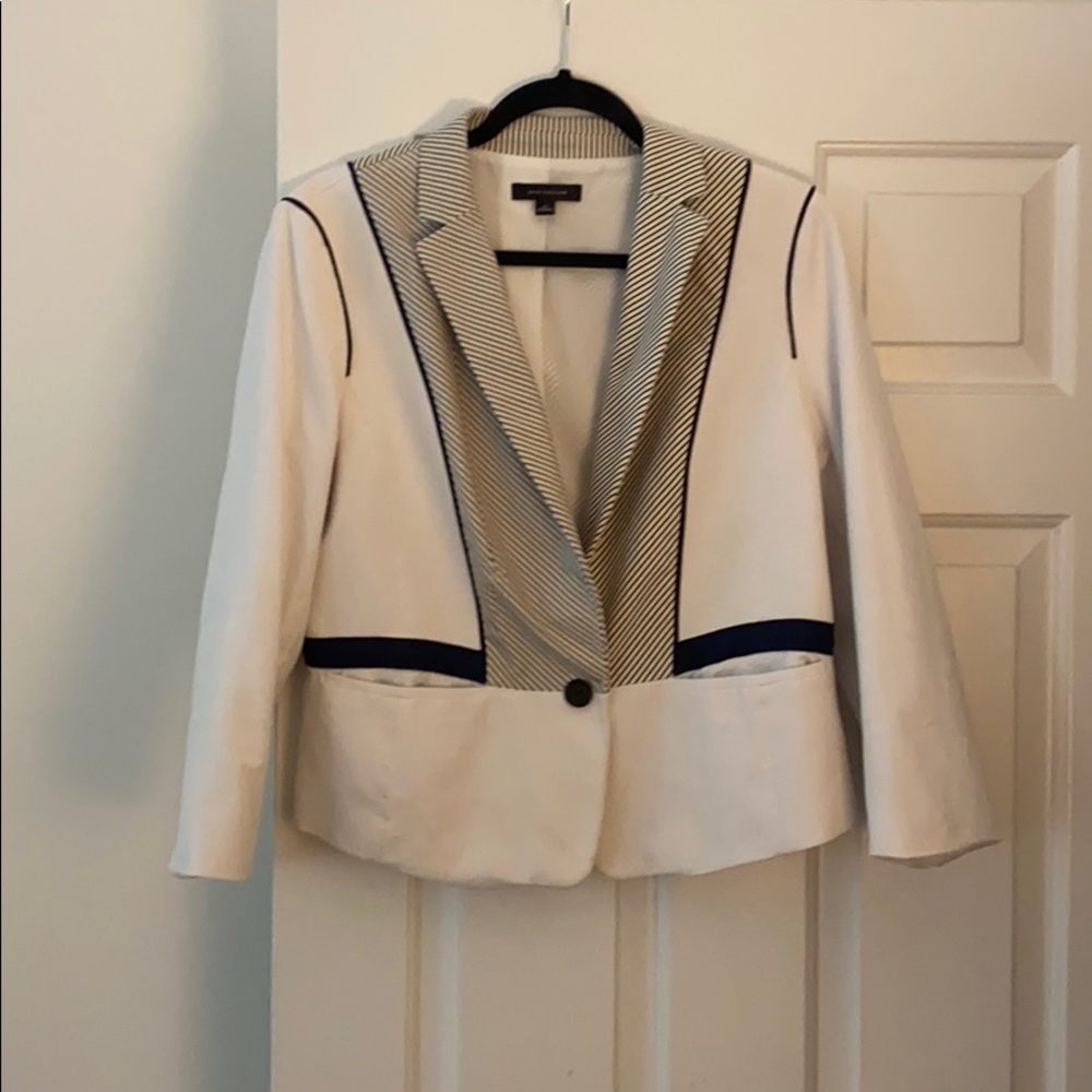 Ann Taylor White/Navy Suit Jacket